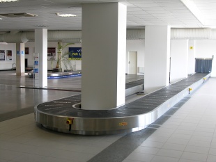 Karuselový dopravník letiště
